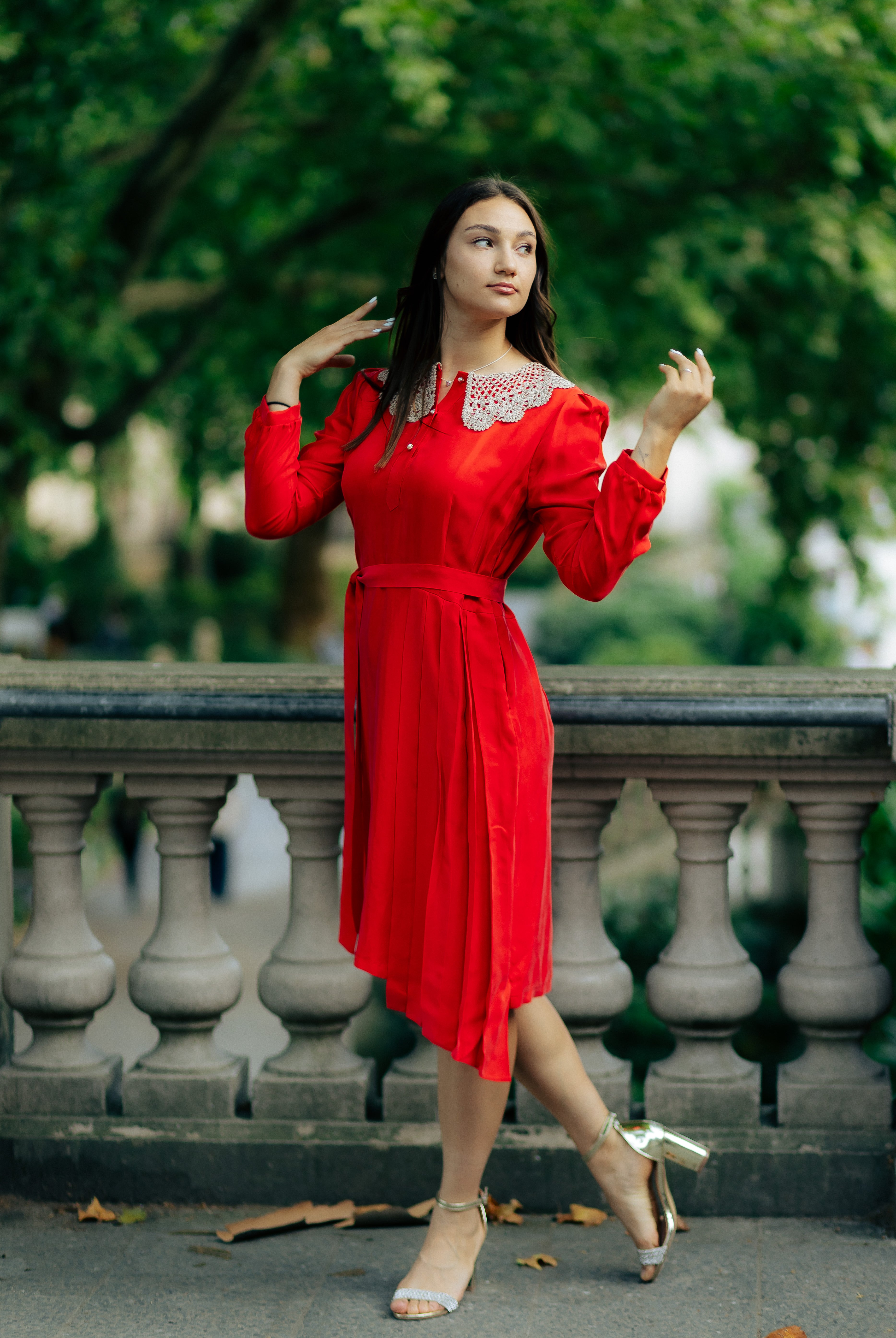 handmade red long sleeve evening dress with knitted collar