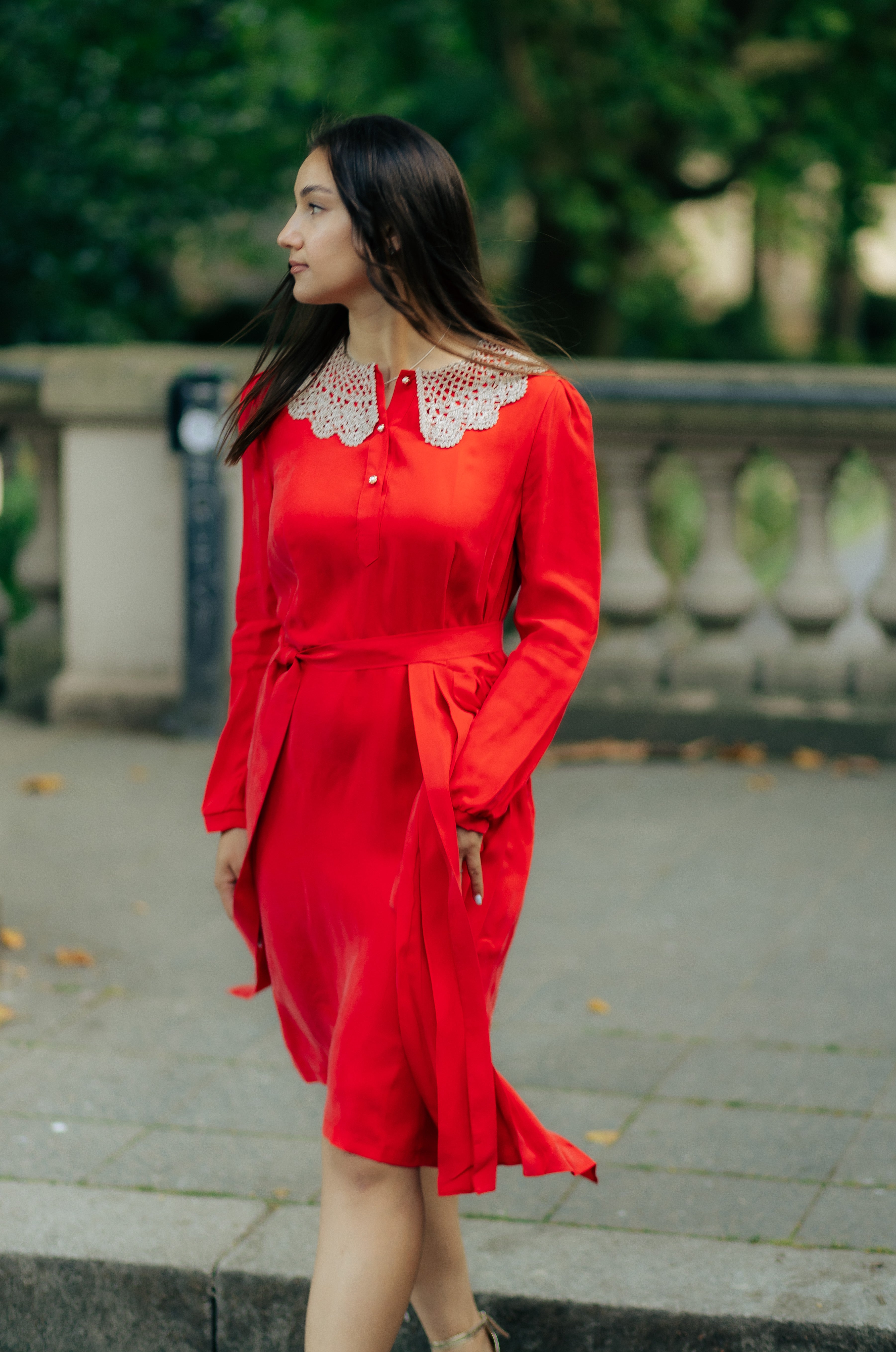 handmade red long sleeve evening dress with knitted collar