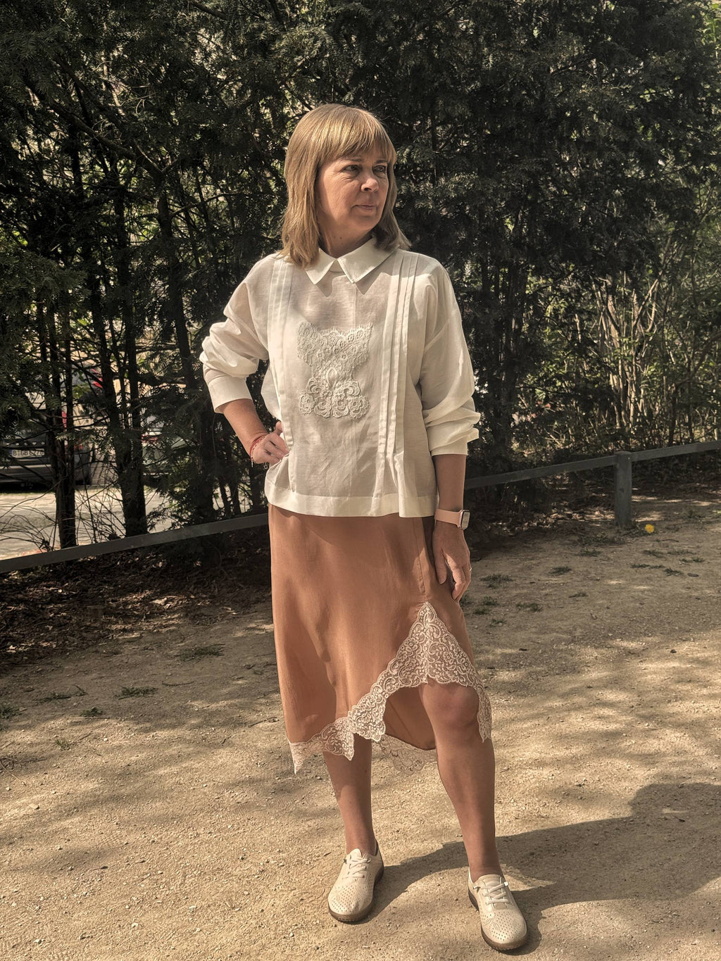 Beige silk Midi Skirt with Lace Trim